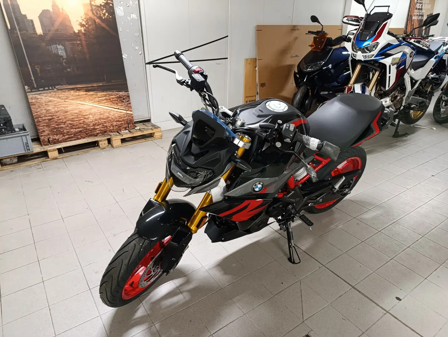 BMW G 310 R Czarny - 2