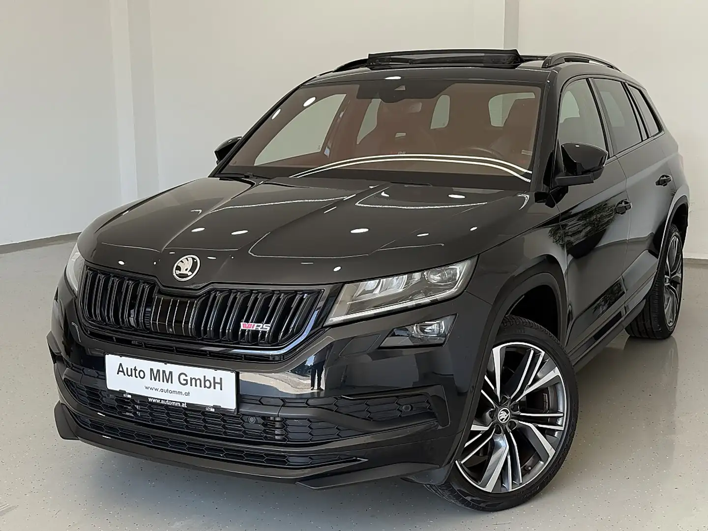 Skoda Kodiaq 2,0 TDI SCR 4x4 RS DSG Schwarz - 1