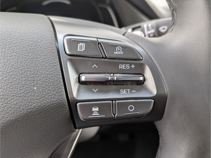 Hyundai IONIQ Prime Plug-In Hybrid Navi Digitales Cockpit Memory — photo 10