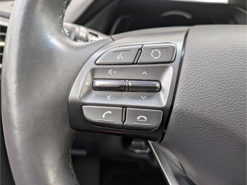 Hyundai IONIQ Prime Plug-In Hybrid Navi Digitales Cockpit Memory — photo 9
