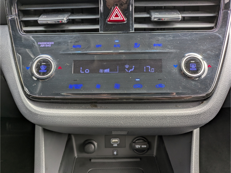 Hyundai IONIQ Prime Plug-In Hybrid Navi Digitales Cockpit Memory — photo 13