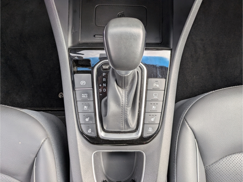 Hyundai IONIQ Prime Plug-In Hybrid Navi Digitales Cockpit Memory — photo 14