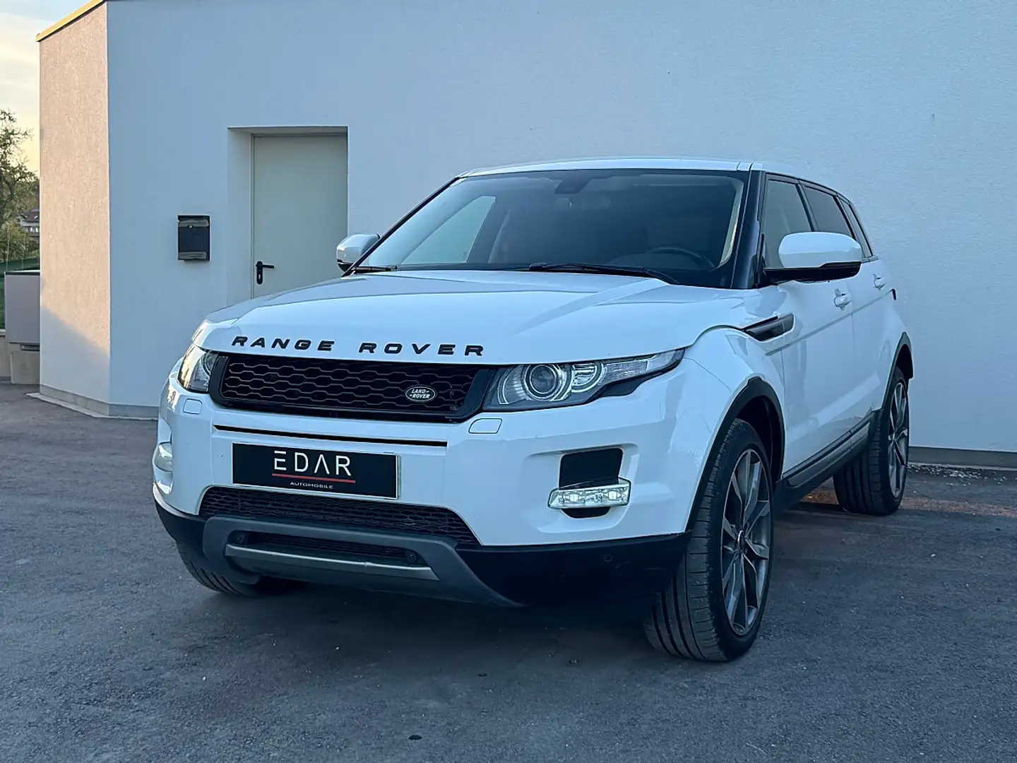 Land Rover Range Rover Evoque Pure 2,2 TD4 Aut. Weiß - 2