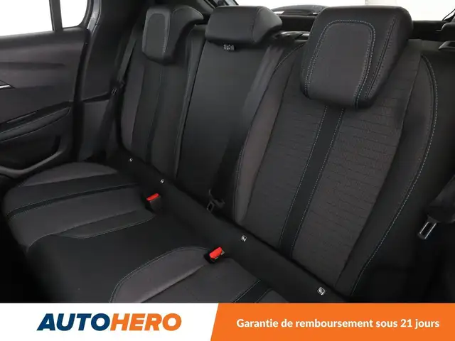 Peugeot 208 view 14
