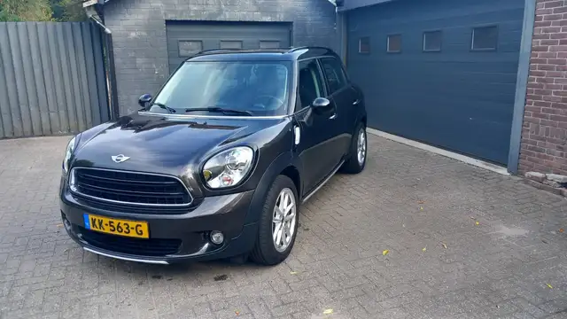 MINI Cooper Countryman Mini 1.6 Pepper.Cruise control,Climate control,Nav