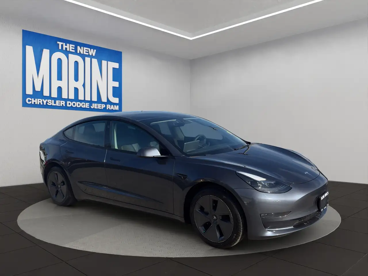 Tesla Model 3 снимка Tesla Model 3