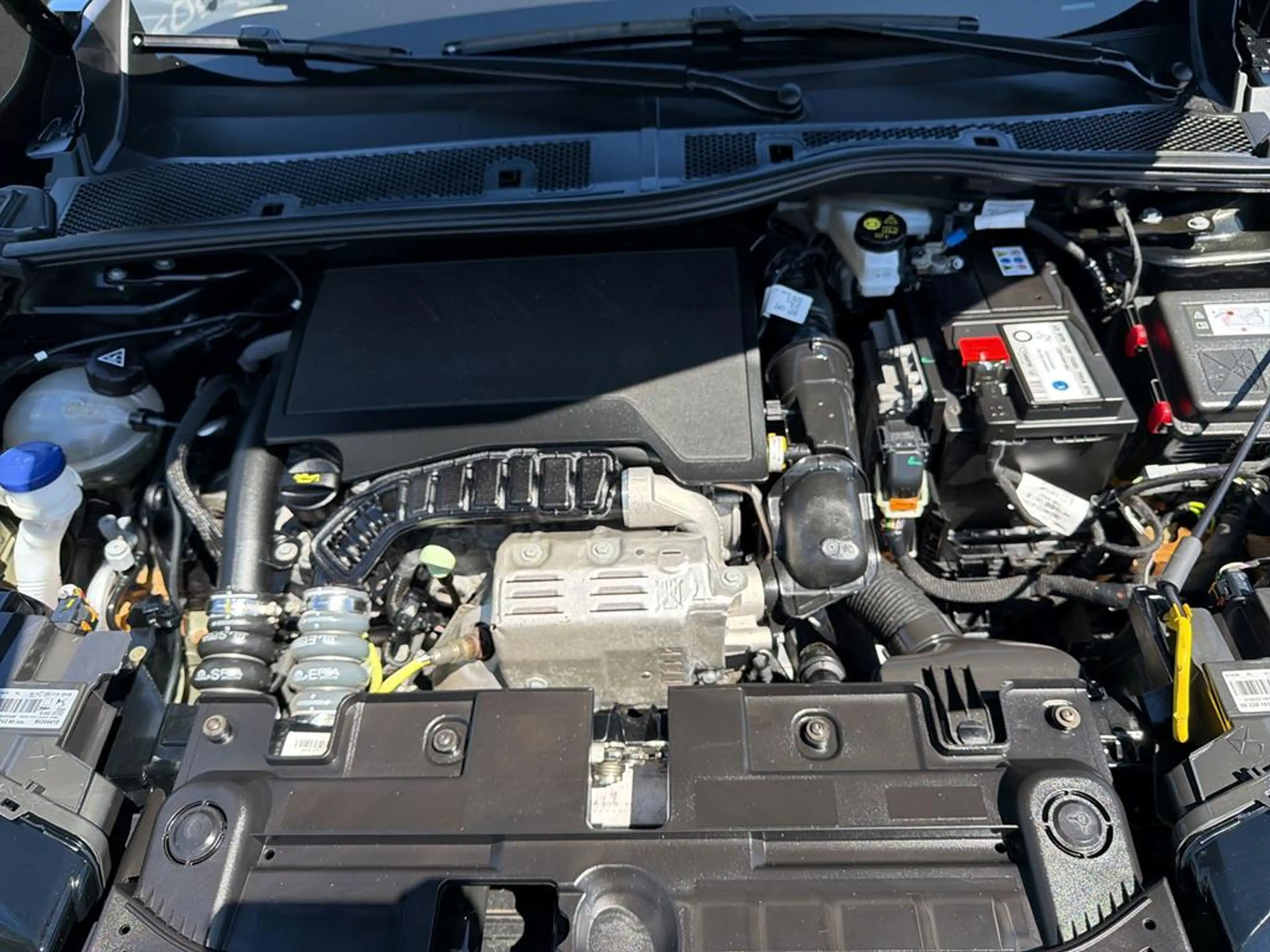 DS Automobiles DS 3 Crossback DS3 Performance Line KLIMA+PDC+SITZHZG — photo 6