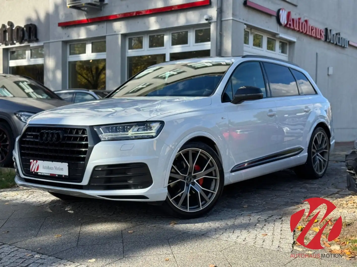 Audi Q7 3.0 TDI quattro 3x S line Pano Raute 22'LM Navi Ka Bianco - 2