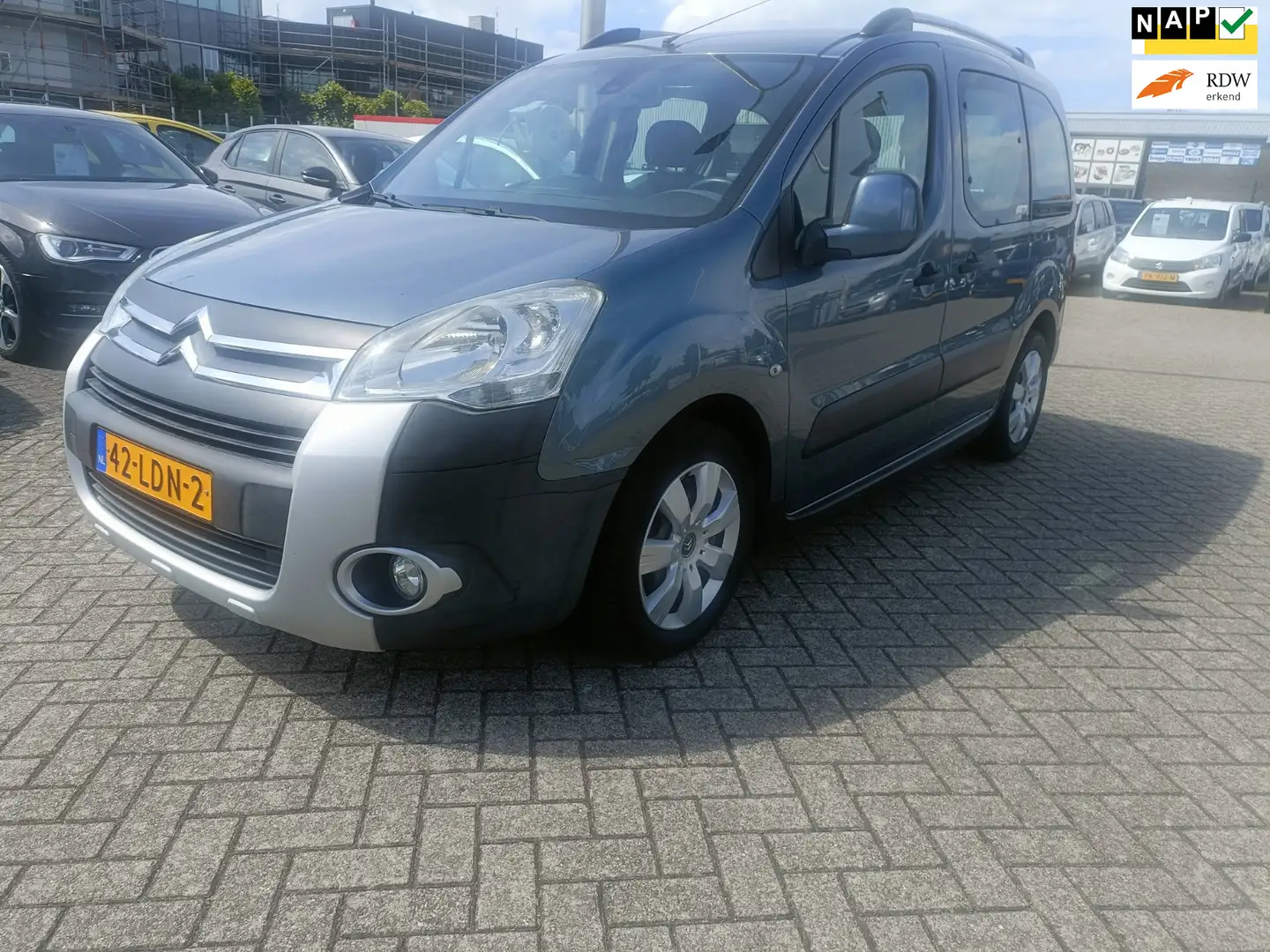 Citroen Berlingo 1.6 VTi /CRUIS CONT/DEAL ONDERHOUD Grijs - 1