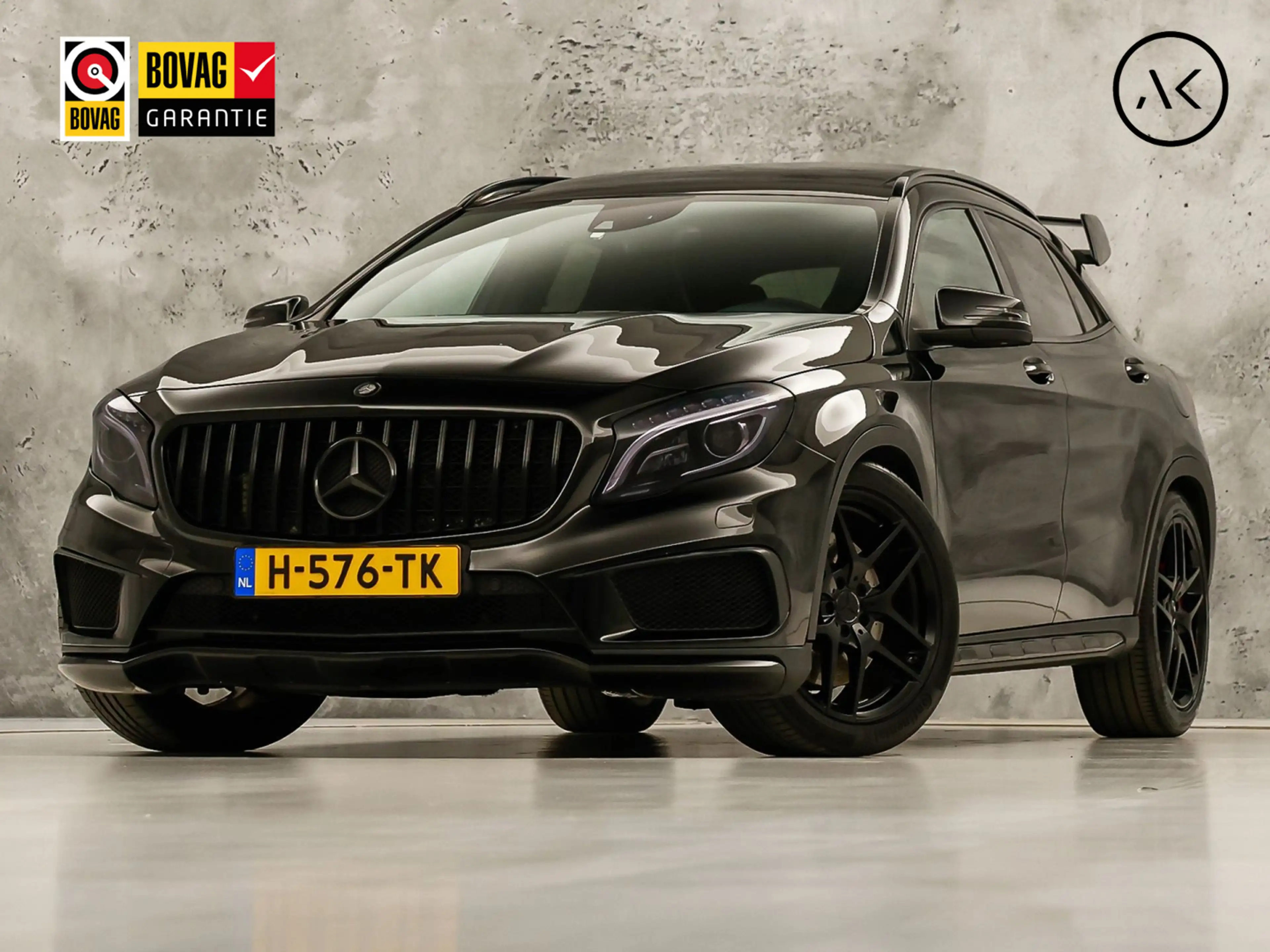 Mercedes-Benz GLA 45 AMG 4MATIC Automaat 360Pk (PANORAMAKDAK, NAVIGATIE, ME