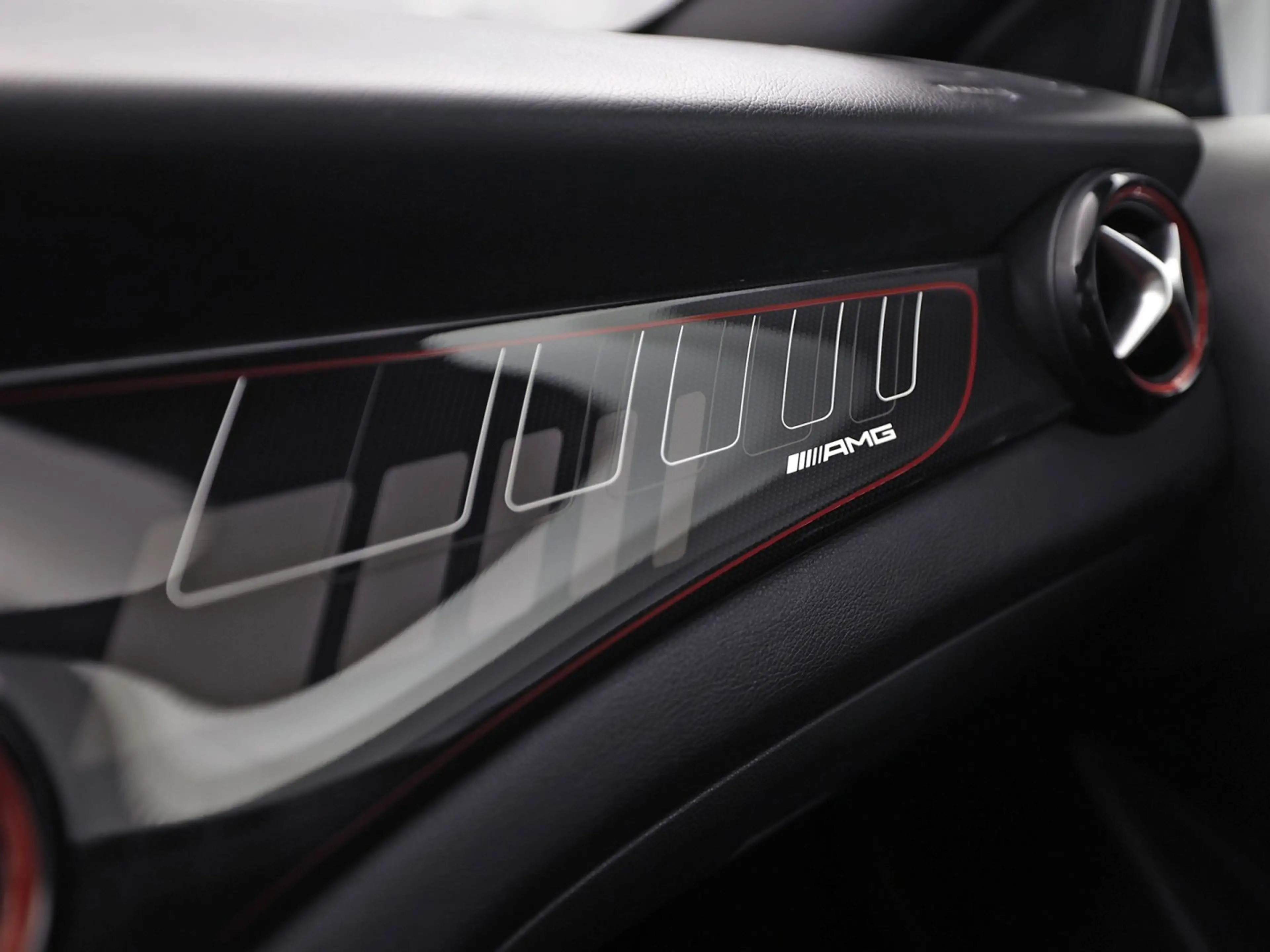 Mercedes-Benz GLA 45 AMG 4MATIC Automaat 360Pk (PANORAMAKDAK, NAVIGATIE, ME — photo 28