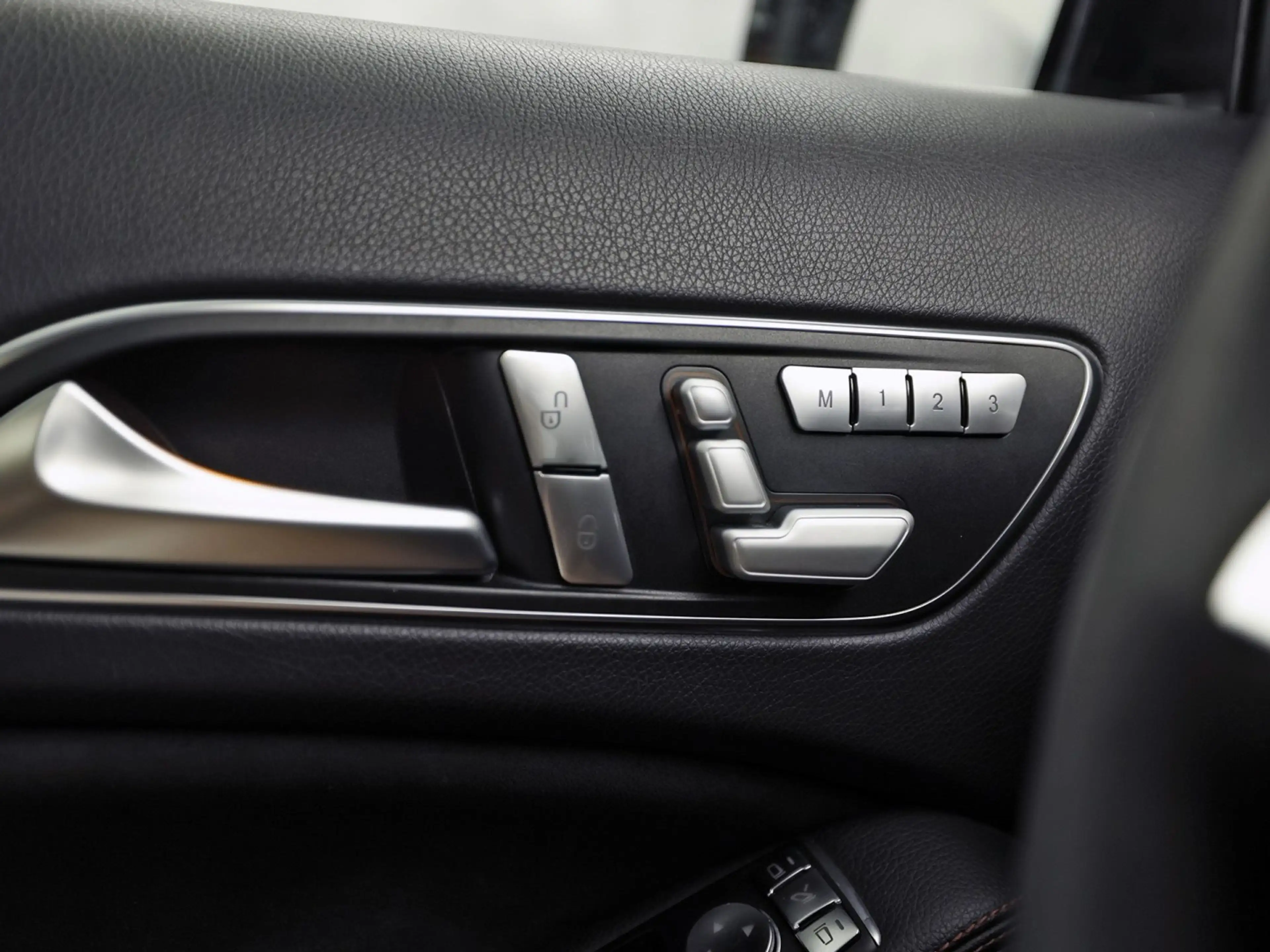Mercedes-Benz GLA 45 AMG 4MATIC Automaat 360Pk (PANORAMAKDAK, NAVIGATIE, ME — photo 15