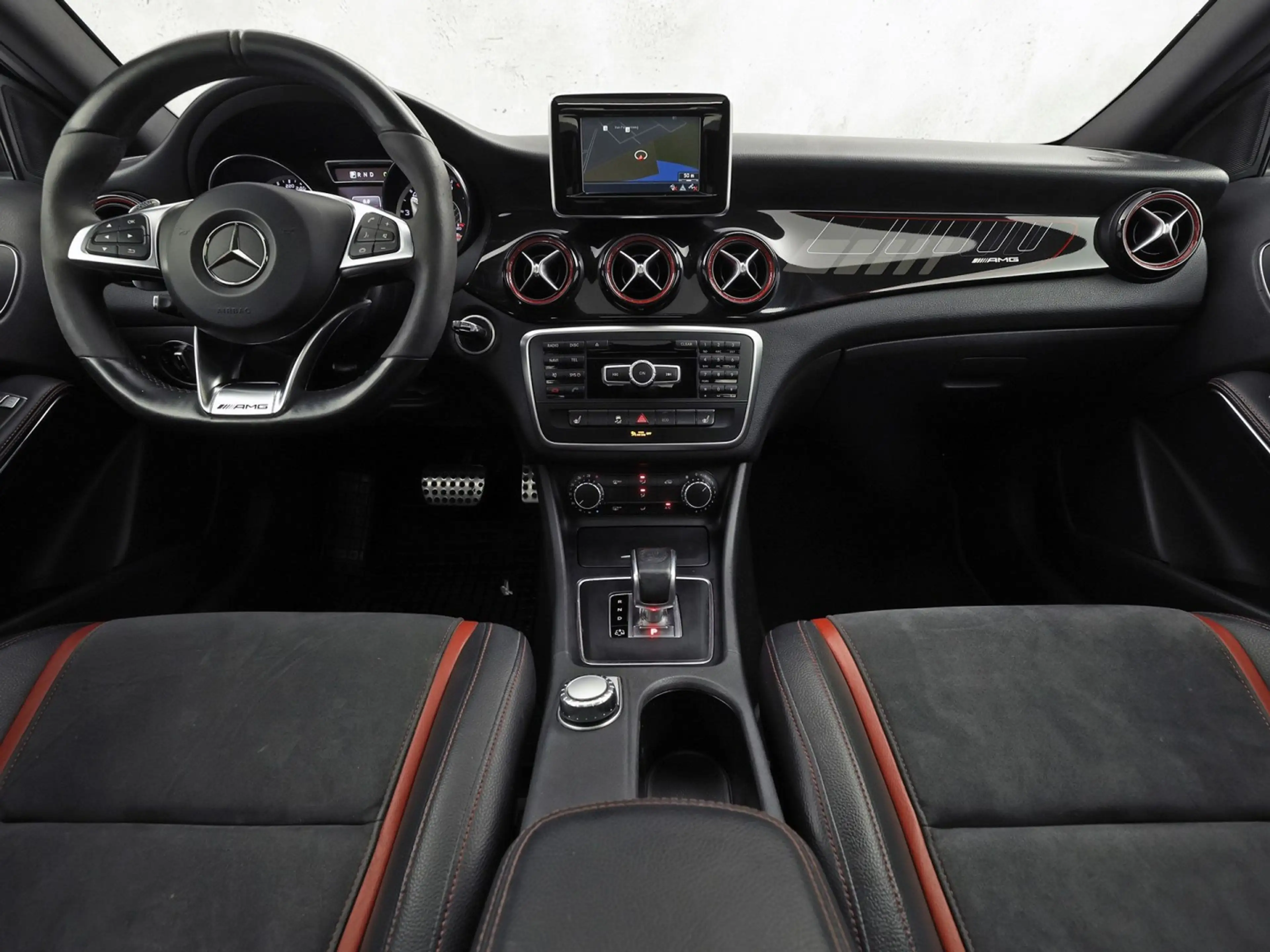 Mercedes-Benz GLA 45 AMG 4MATIC Automaat 360Pk (PANORAMAKDAK, NAVIGATIE, ME — photo 6