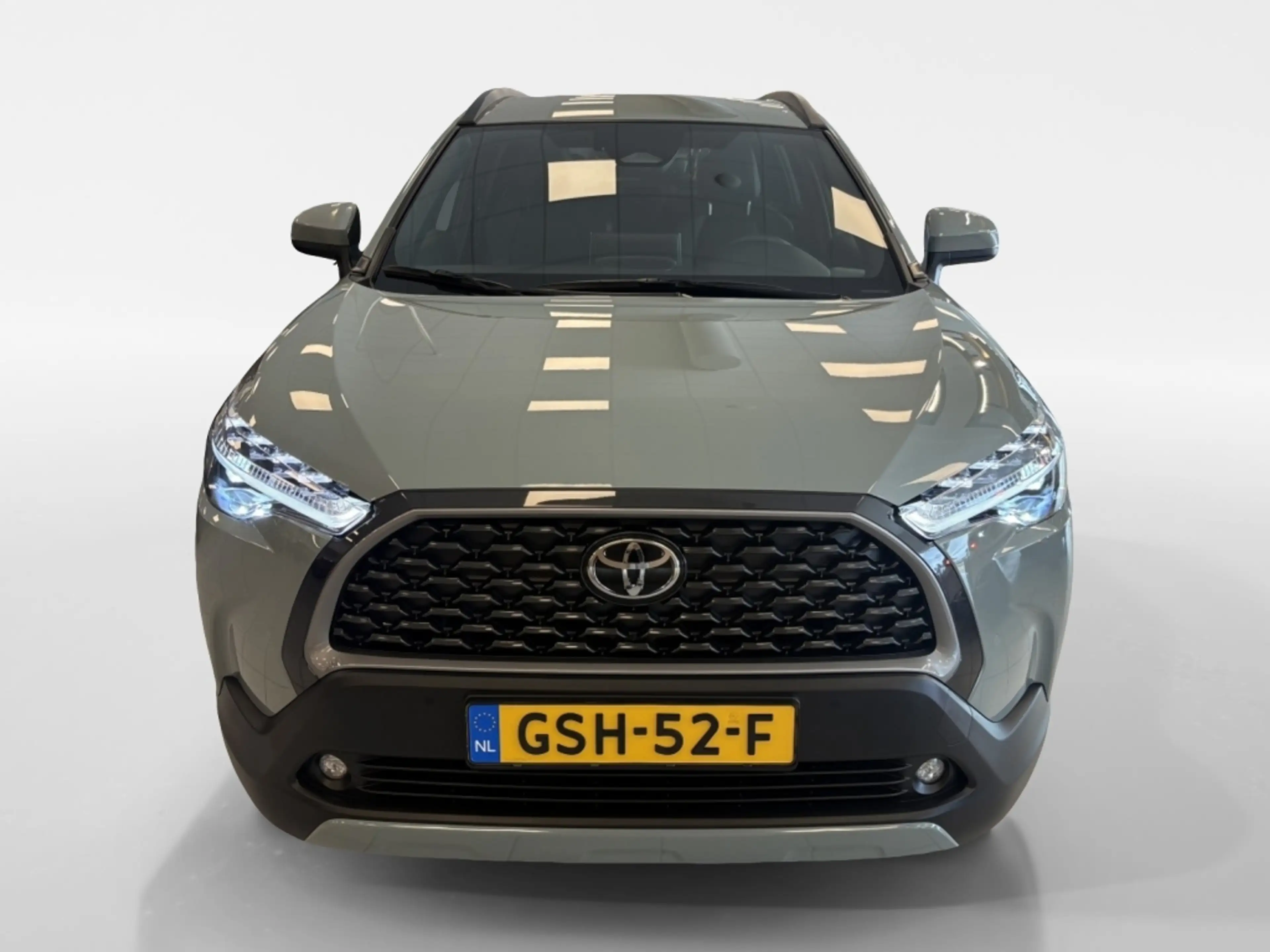 Toyota Corolla Cross Hybrid 200 Style — photo 7