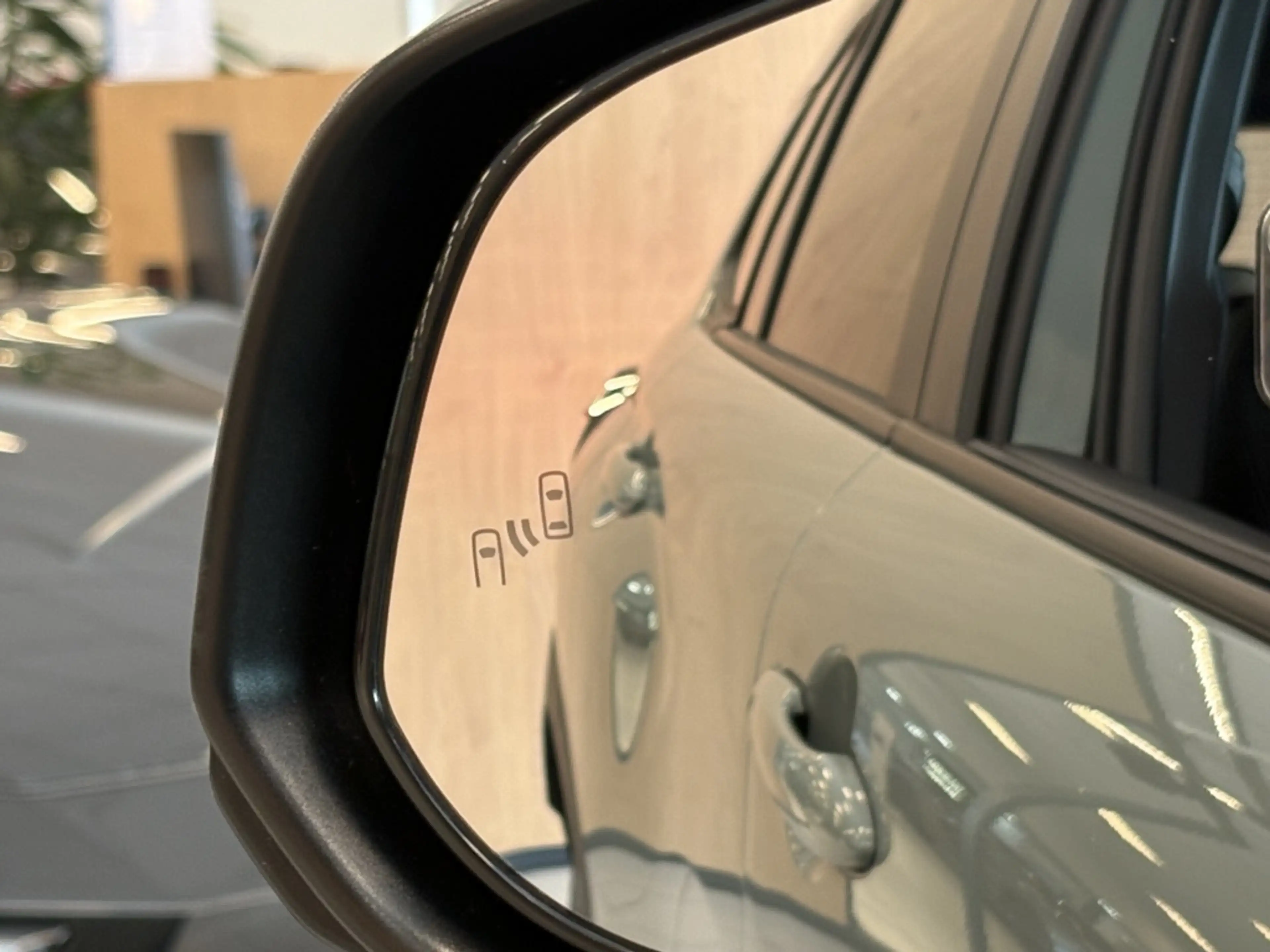 Toyota Corolla Cross Hybrid 200 Style — photo 14
