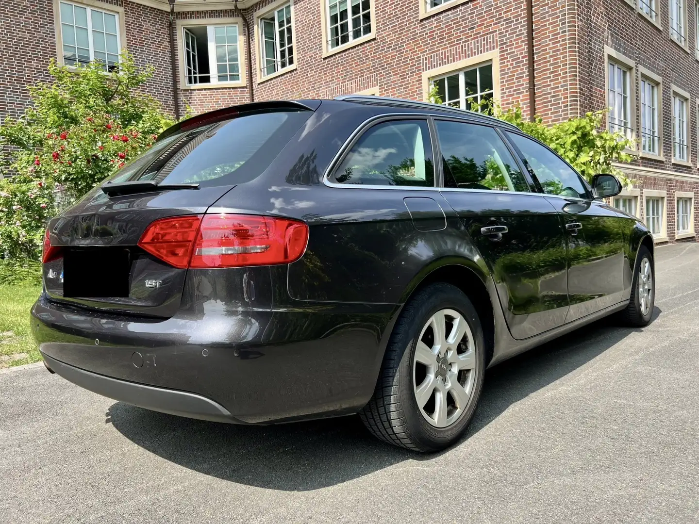 Audi A4 Avant 1.8 TFSI Attraction - 2