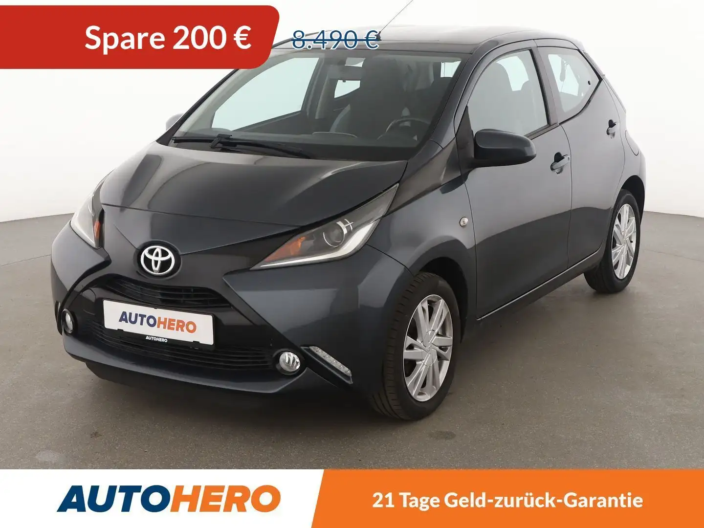 Toyota Aygo 1.0 X-Play Touch *ALU* Grau - 1