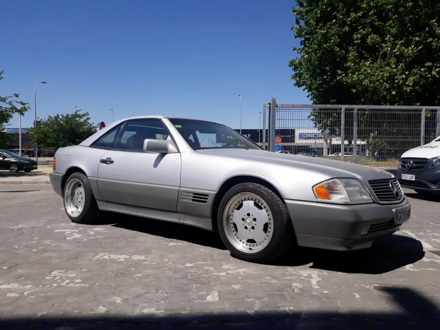 Mercedes-Benz SL 500 Gris - 2