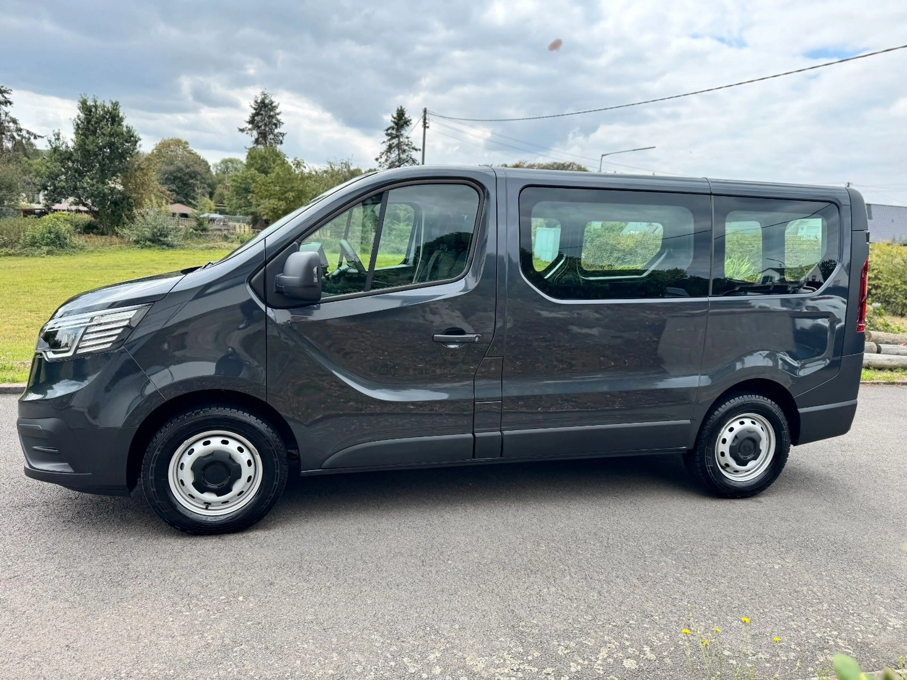 Renault Trafic Kasten L1H1 2,8t * 1 HAND* MWST* GARANTIE — photo 5