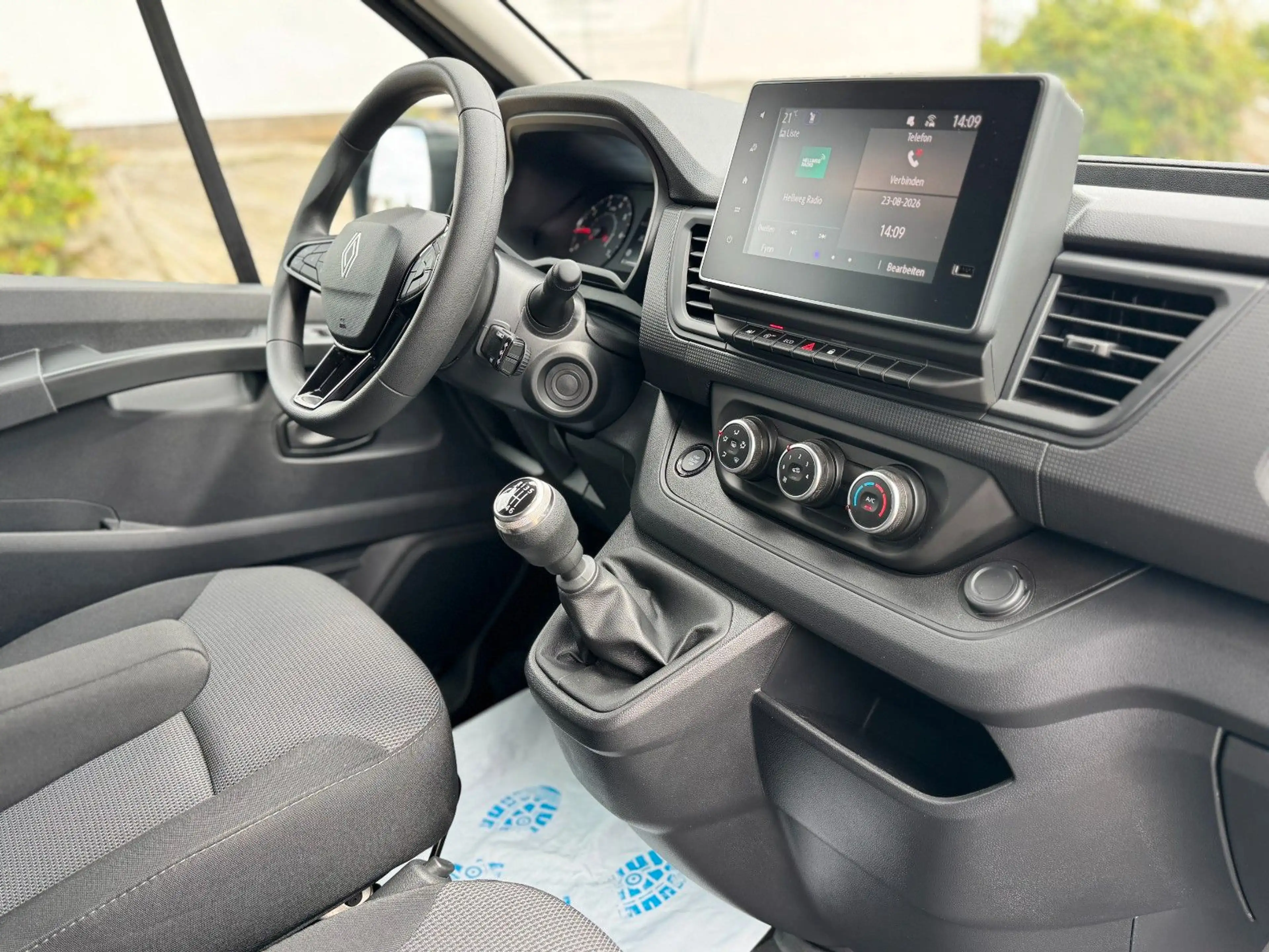 Renault Trafic Kasten L1H1 2,8t * 1 HAND* MWST* GARANTIE — photo 10