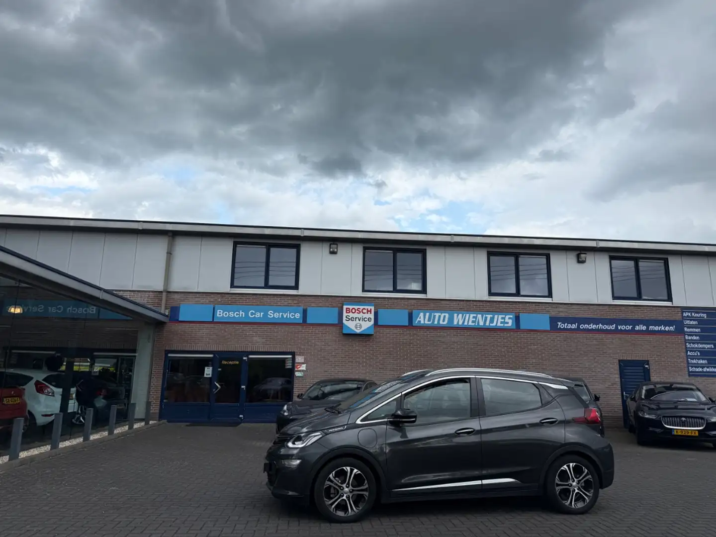 Opel Ampera-E Business Executive 60kWh | Leer | Carplay Gri - 1
