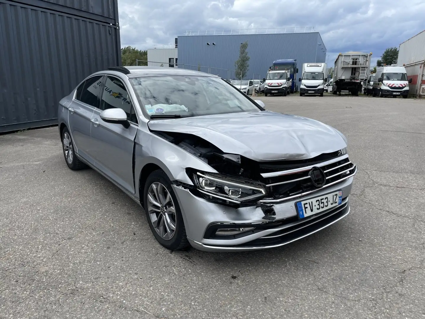 Volkswagen Passat Passat 2.0 TSI OPF 190 DSG7 Elegance Zilver - 2