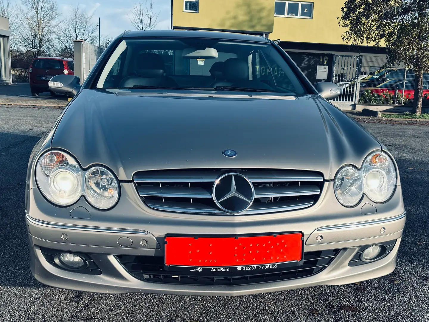 Mercedes-Benz CLK 280 CLK 280 (209.354) Šedá - 2