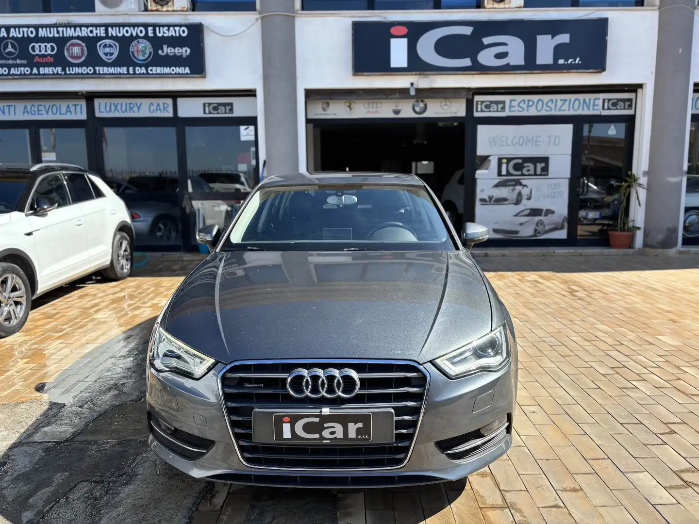 Audi A3 Sportback 2.0 tdi Ambition quattro 184cv s-tronic Gris - 1