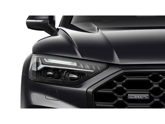 Audi Q5 view 2