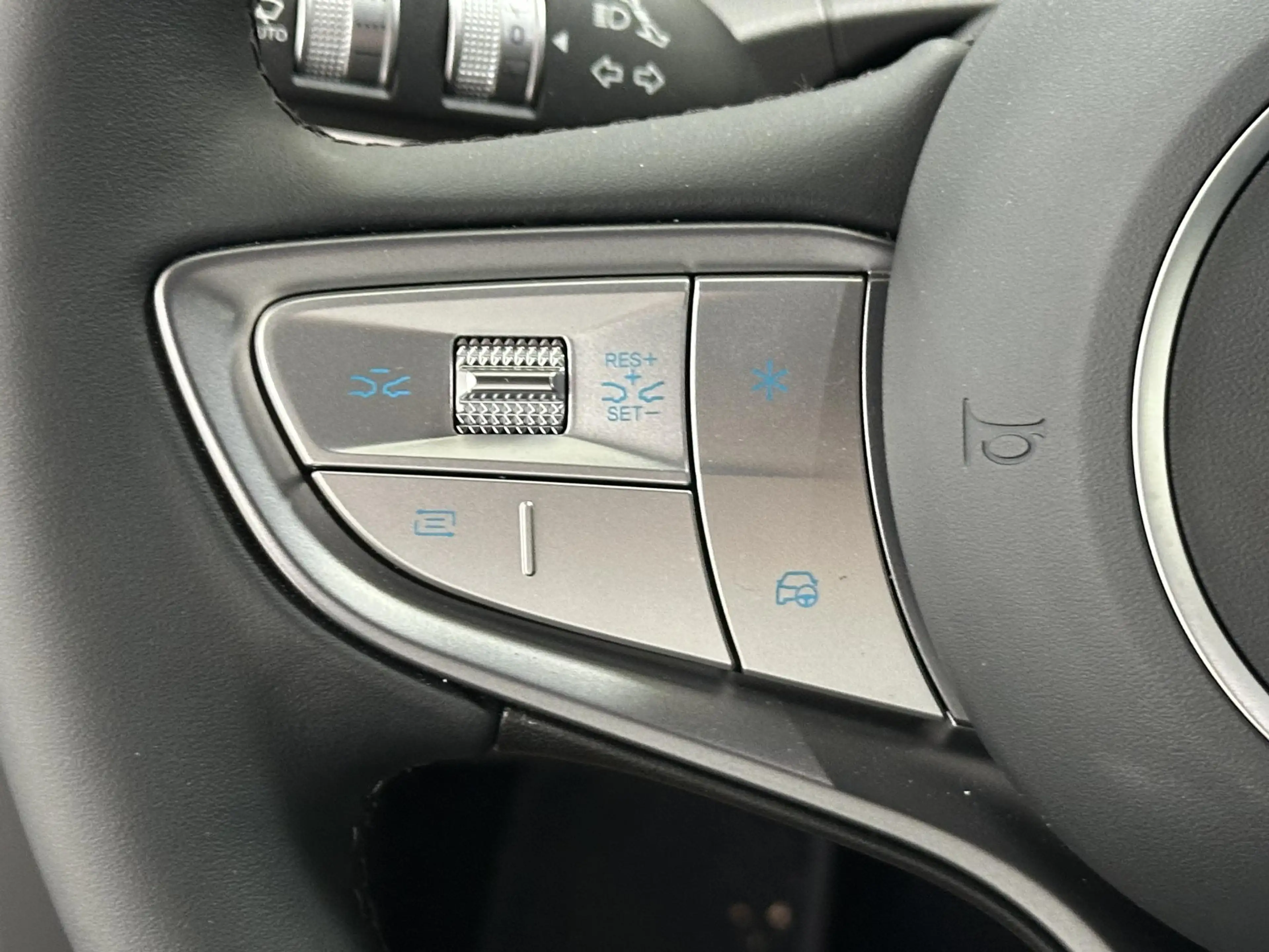 BYD Dolphin G DM-i Boost Voorraadmodel | Direct leverbaar! — photo 23