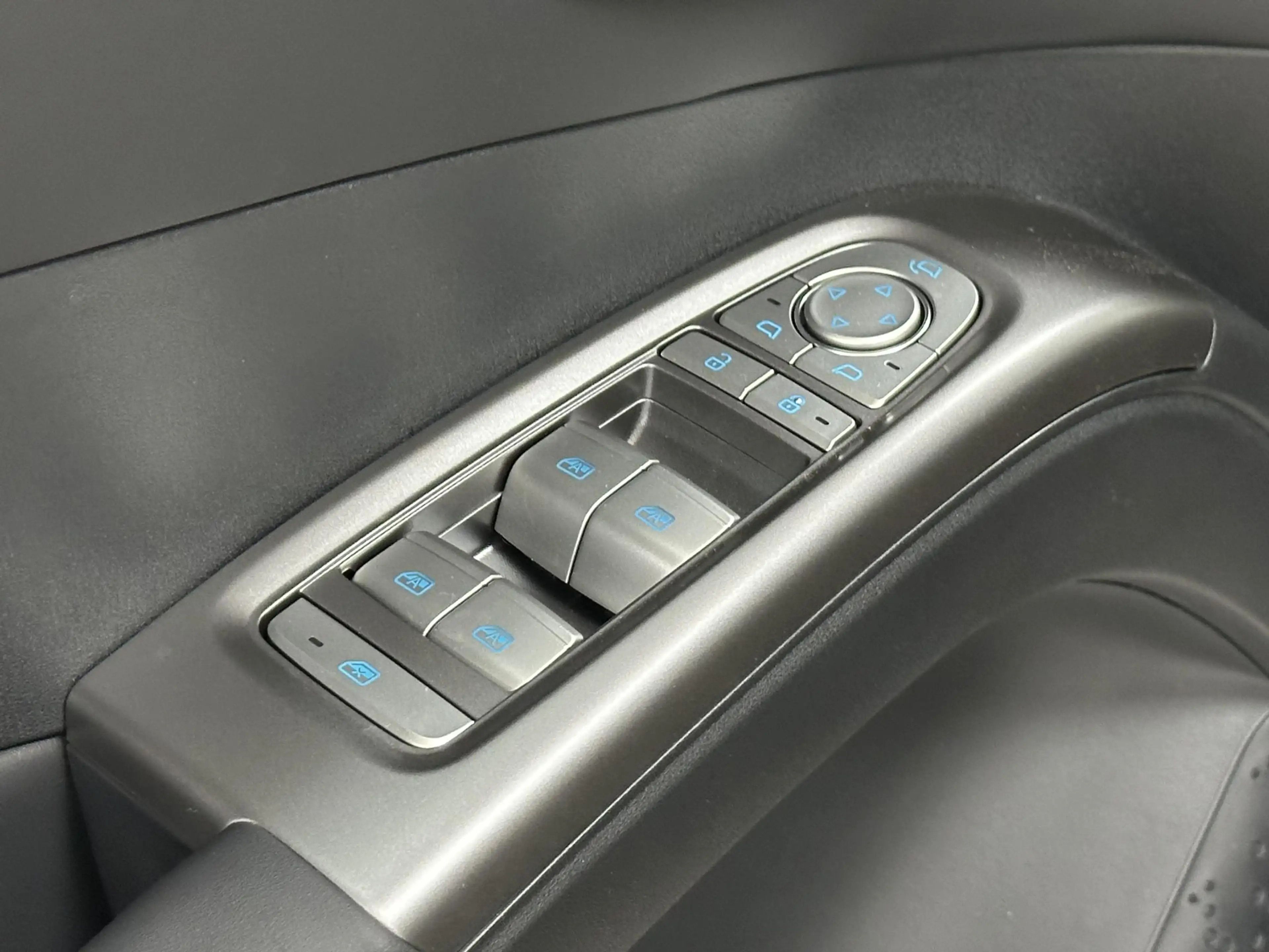BYD Dolphin G DM-i Boost Voorraadmodel | Direct leverbaar! — photo 21