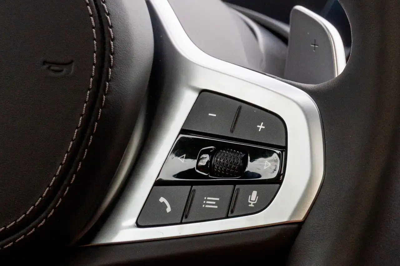 BMW X5 40d M SPORT.LUFTF.PANORAMA.DR.ASS.360.22".AHK 15