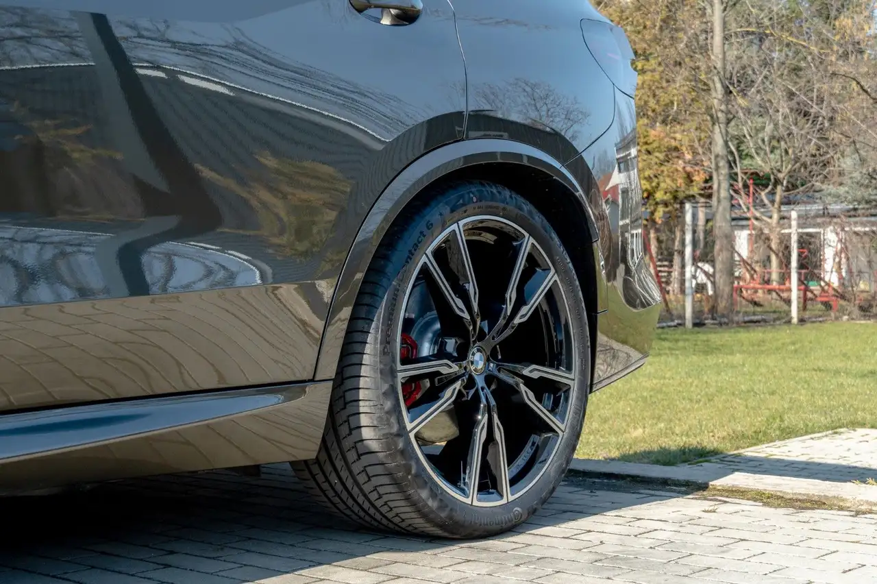BMW X5 40d M SPORT.LUFTF.PANORAMA.DR.ASS.360.22".AHK 8