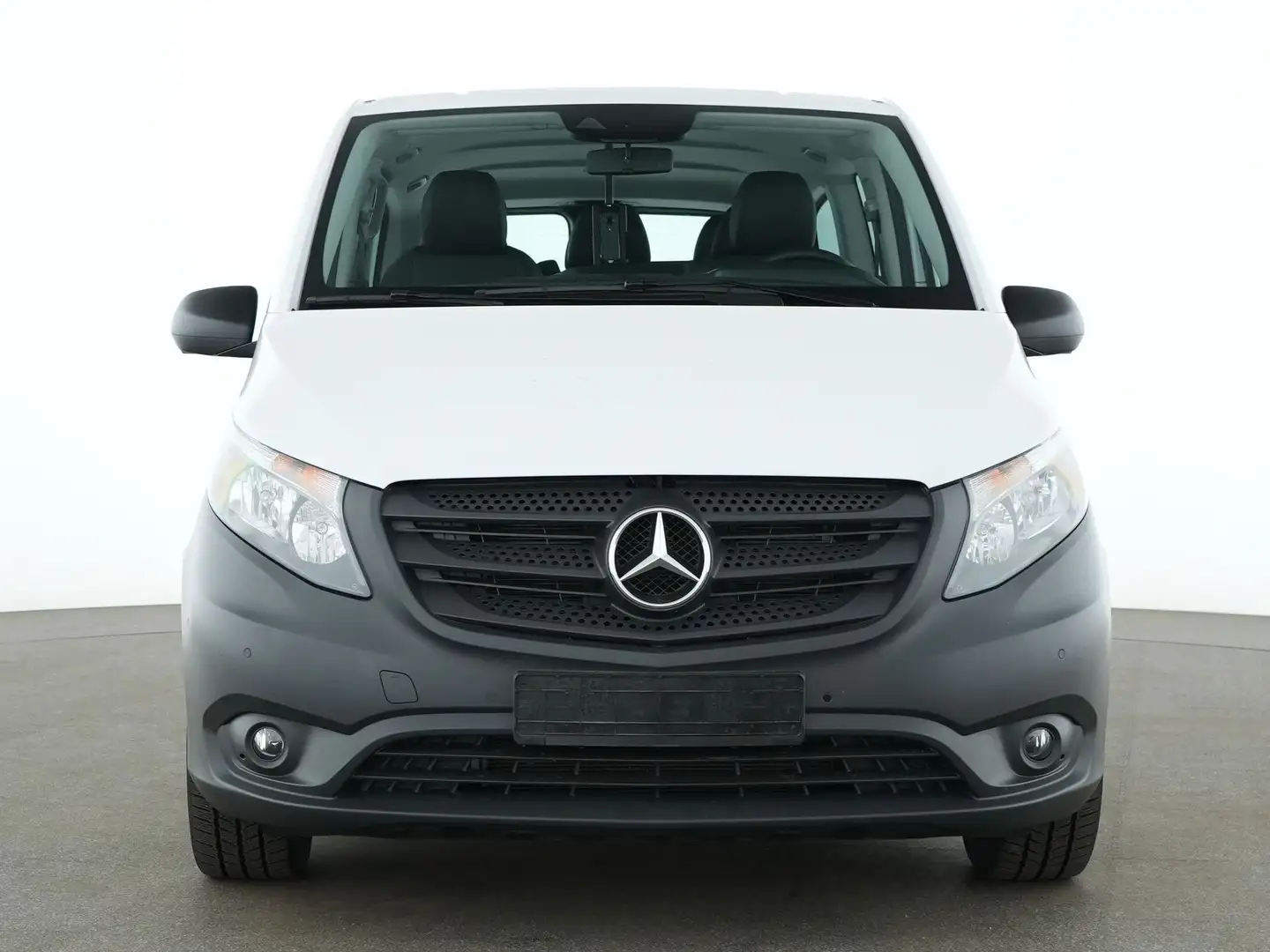 Mercedes-Benz Vito Tourer Pro Extralang +Cam.+Navi+AHKVorb+Totw Weiß - 2
