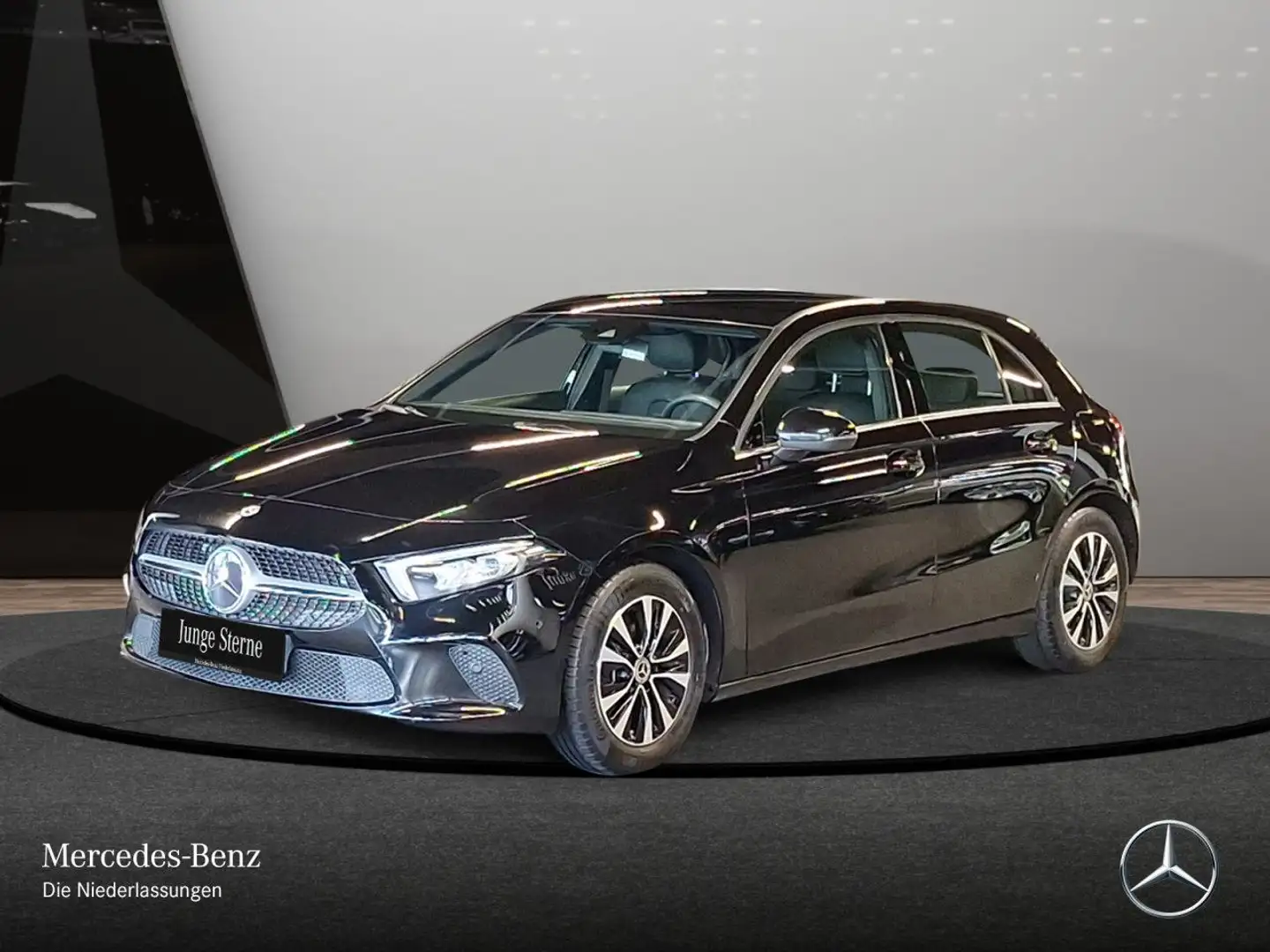 Mercedes-Benz A 180 d STYLE+LED+KAMERA+7G Schwarz - 2
