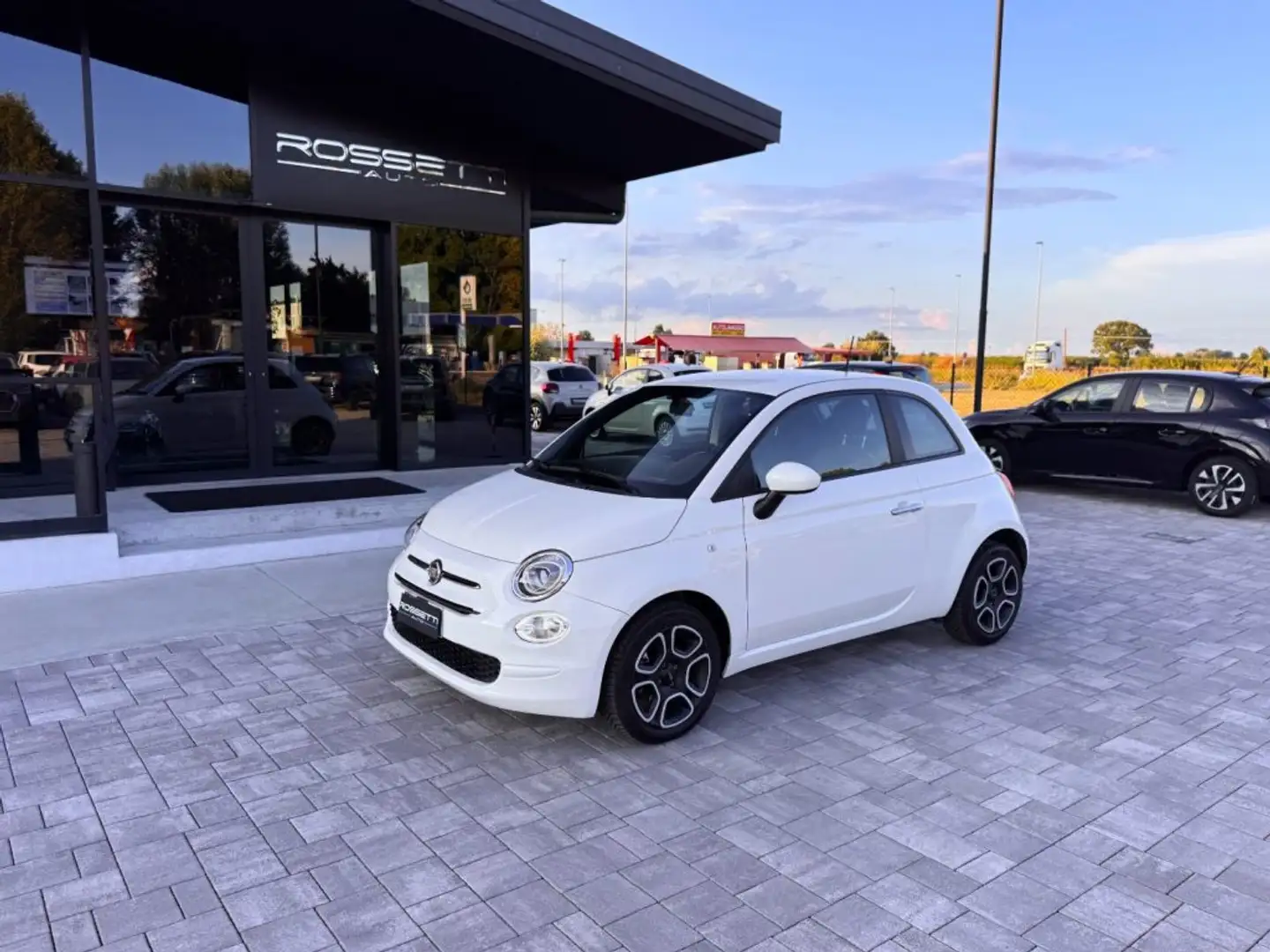 Fiat 500 1.0 Hybrid Club Anche per neopatentati Blanc - 2