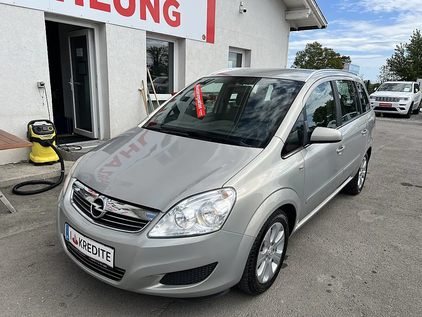 Opel Zafira 1,9 CDTI Edition * 7 SITZER * SOFORT FNANZERUNG... Grau - 1
