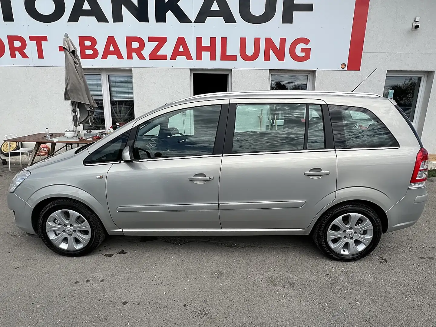 Opel Zafira 1,9 CDTI Edition * 7 SITZER * SOFORT FNANZERUNG... Grau - 2