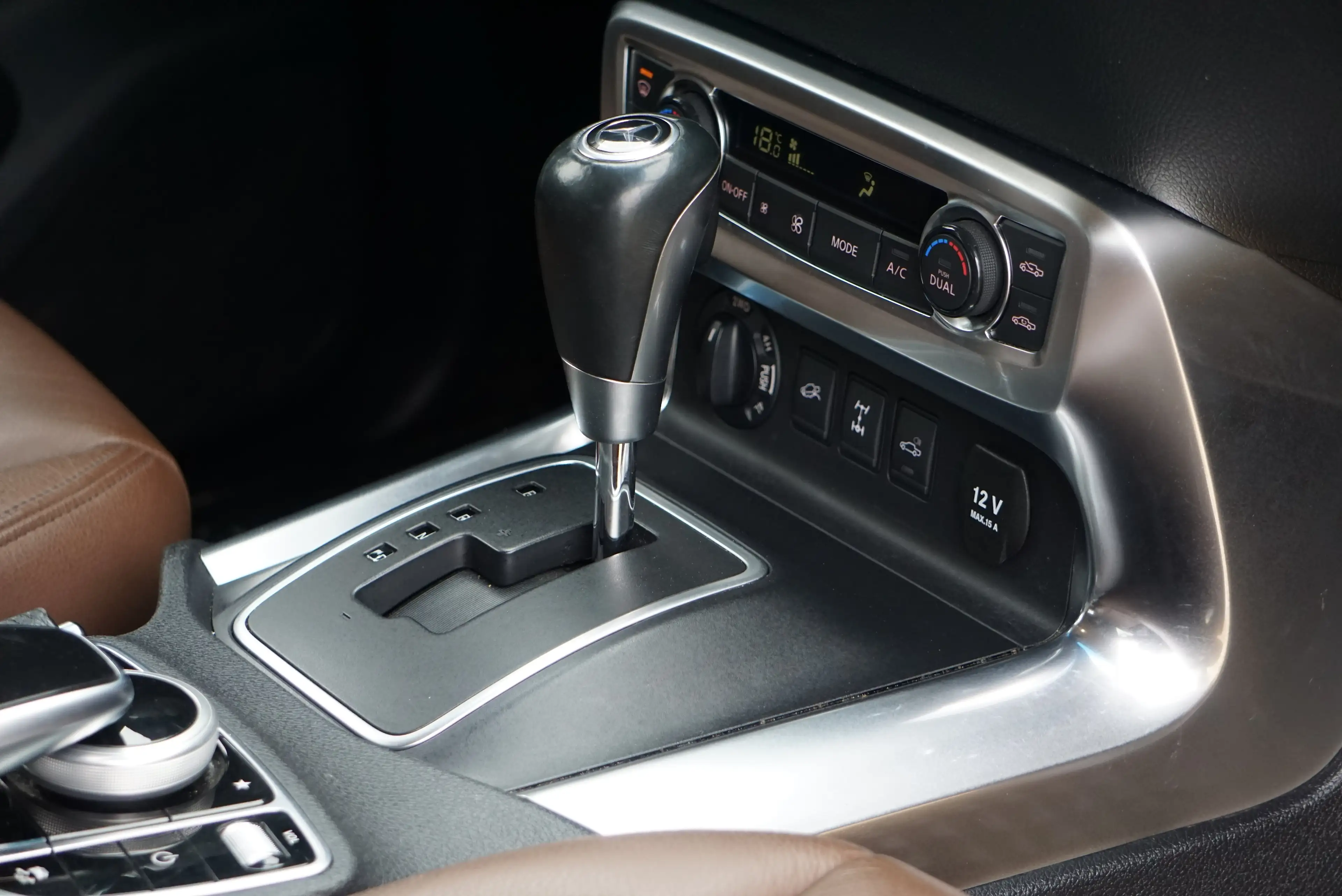 Mercedes-Benz X 250 d 4Matic AUTO CAM NAVI PDC FULL LED GARANTIE 12 MOIS — photo 13