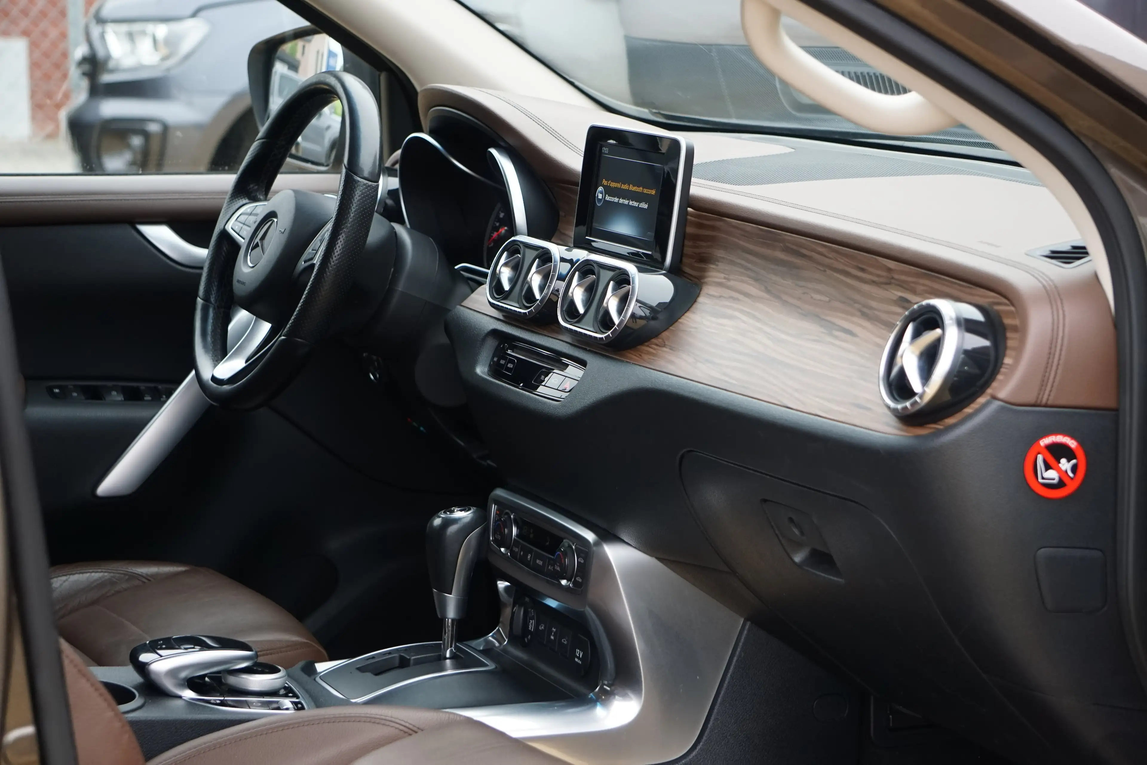 Mercedes-Benz X 250 d 4Matic AUTO CAM NAVI PDC FULL LED GARANTIE 12 MOIS — photo 8