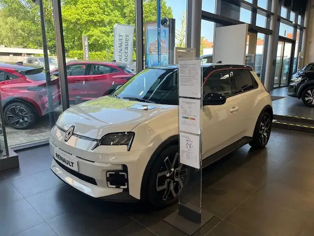 Renault R 5 EV 52 kWh Techno*DEMO*100KM !*Gar