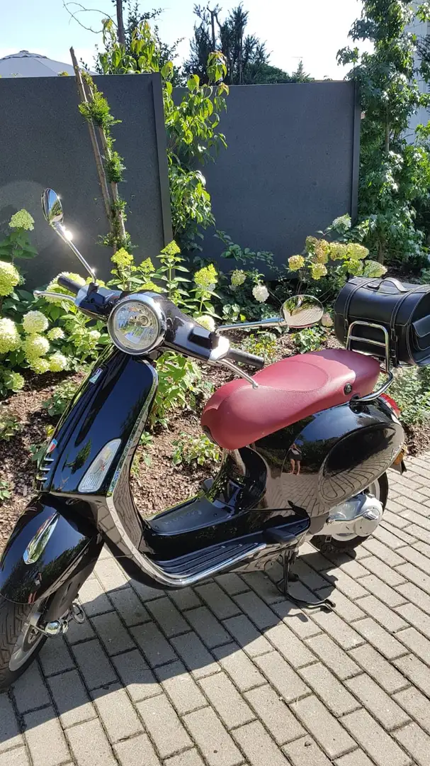 Vespa Primavera 50 2-Takter Negru - 2