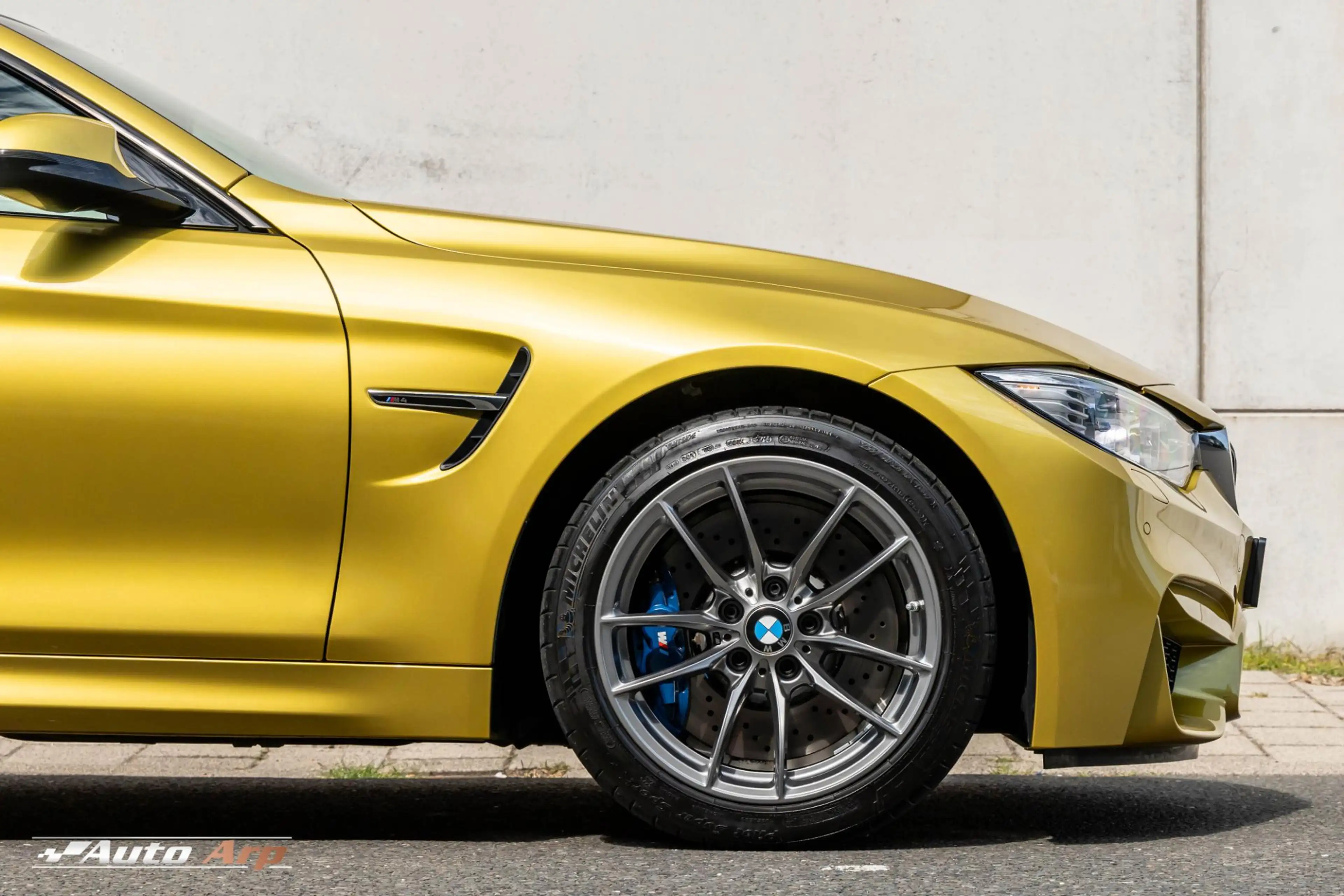 BMW M4 4er-Reihe Coupé — photo 4