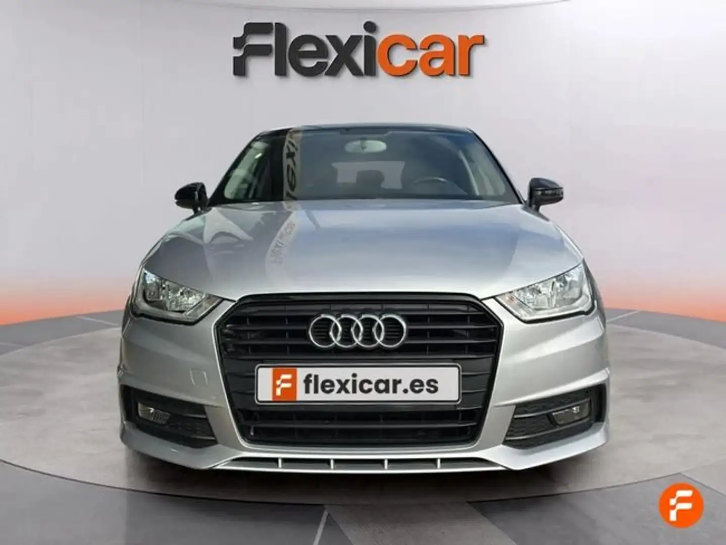 Audi A1 1.0 TFSI Adrenalin2 Gris - 2