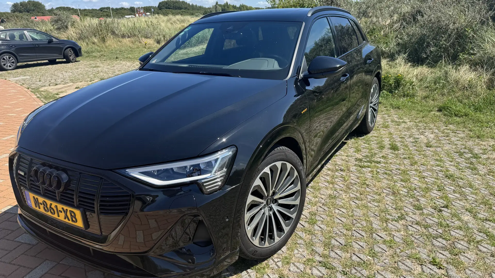 Audi e-tron Quattro S-edition 95 kWh Zwart - 1