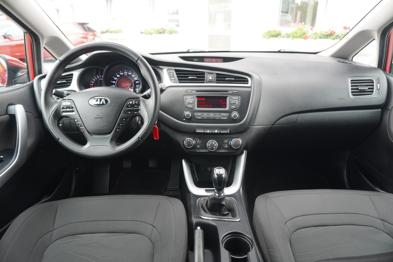 Kia Ceed SW / cee'd SW Ceed 1.0 T-GDI Dream Team Sitzheizung Tempomat — photo 13