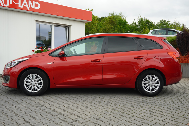 Kia Ceed SW / cee'd SW Ceed 1.0 T-GDI Dream Team Sitzheizung Tempomat — photo 2