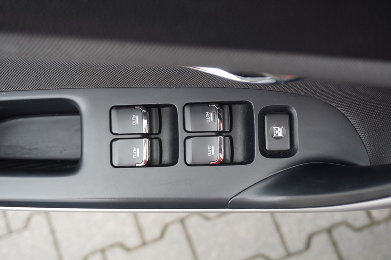 Kia Ceed SW / cee'd SW Ceed 1.0 T-GDI Dream Team Sitzheizung Tempomat — photo 27