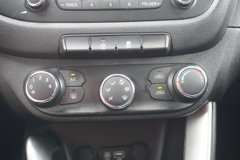 Kia Ceed SW / cee'd SW Ceed 1.0 T-GDI Dream Team Sitzheizung Tempomat — photo 20