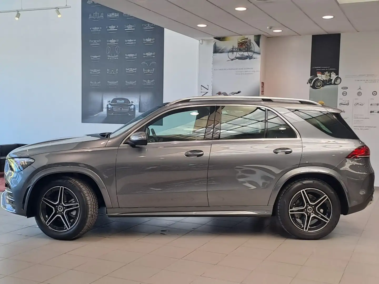 Mercedes-Benz GLE 300 300d 4Matic Aut. - 2